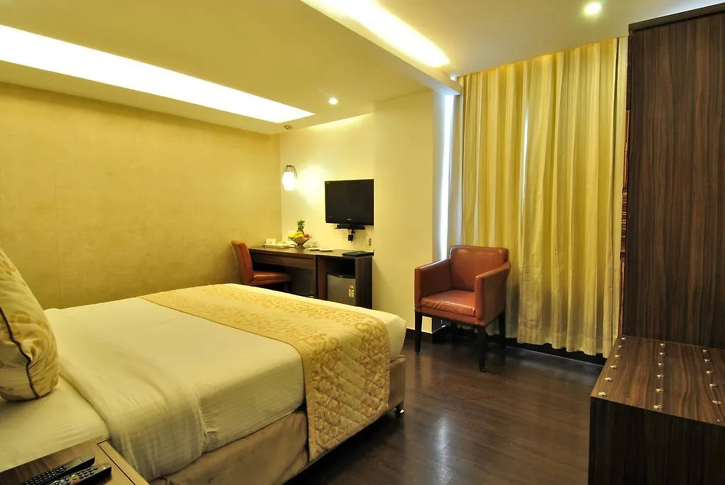 Hotel The Habitare Gurgaon 3*,