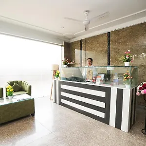 Hotel Tanvi Premium Residency Near Artemis Hospital, Gurugram, Gurgaon